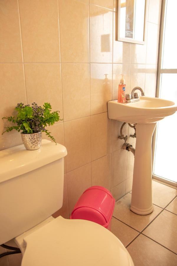 Hostal Casa Colores Adults Only Guadalajara Eksteriør billede